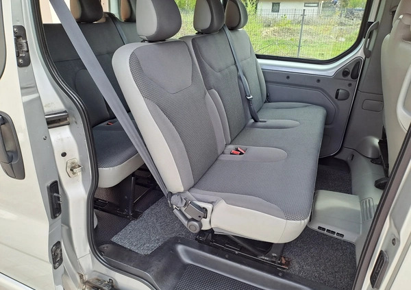 Opel Vivaro cena 39800 przebieg: 167700, rok produkcji 2010 z Wyszków małe 172